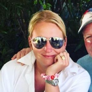 Meet your Posher, Abigail